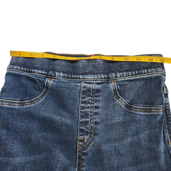 Spanx Womens Cropped Flare Denim Jeans Size Small Dip Dye Hem Pull On High Rise - Picture 9 of 12